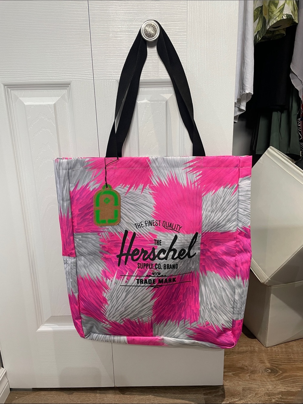 NWT Herschel Hot Pink Tote